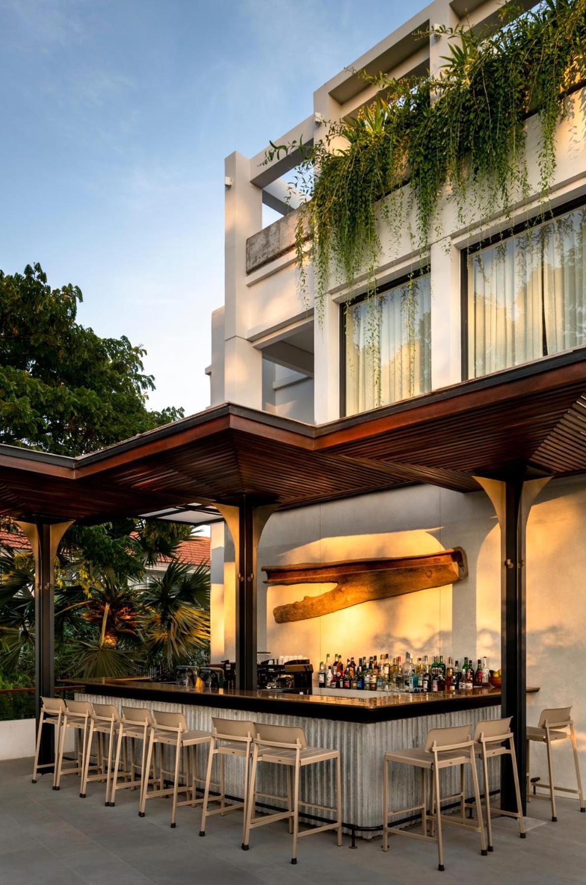 Treeline Urban Resort Ciudad de Siem Riep Exterior foto